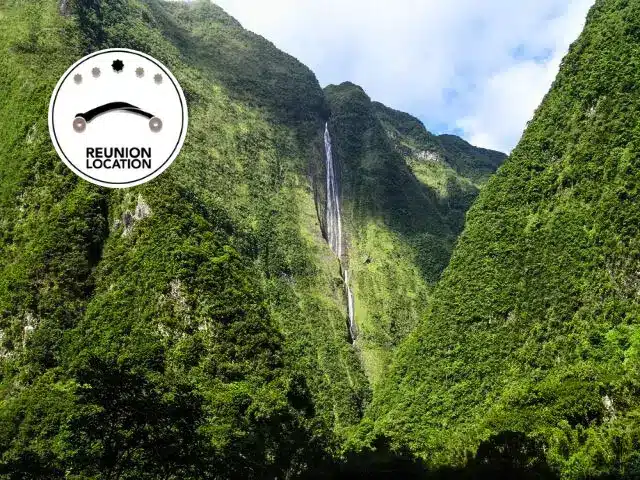 400 virages et des cascades : Le guide pour explorer Cilaos et Salazie en toute sérénité 1 cascade_blanche_réunion_location