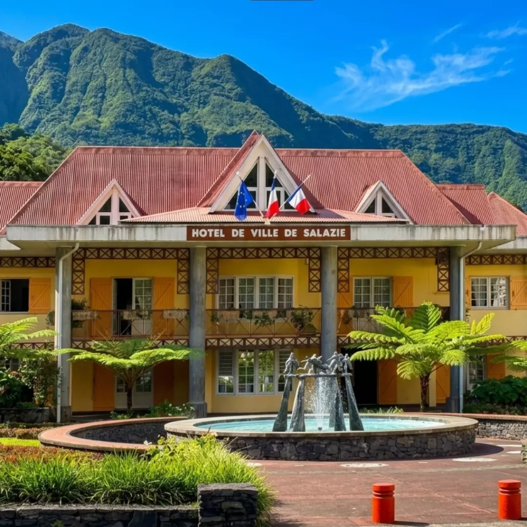 Voiture de location à Salazie pour explorer les paysages verdoyants de La Réunion